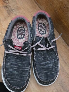 Hey Dude Boys Charcoal Slip-On Loafers with Pink Trim Size J6
